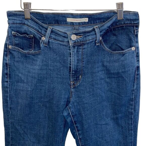 Levi's Women's Classic Denim Dark Wash Bootcut Jeans Navy Blue Size 8 - Picture 2 of 10